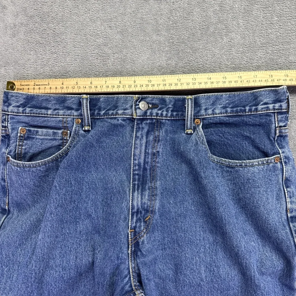 Levi's 550 Mens Straight Size 40x34‎ Medium Wash Casual Wear Jeans EUC (38x32)